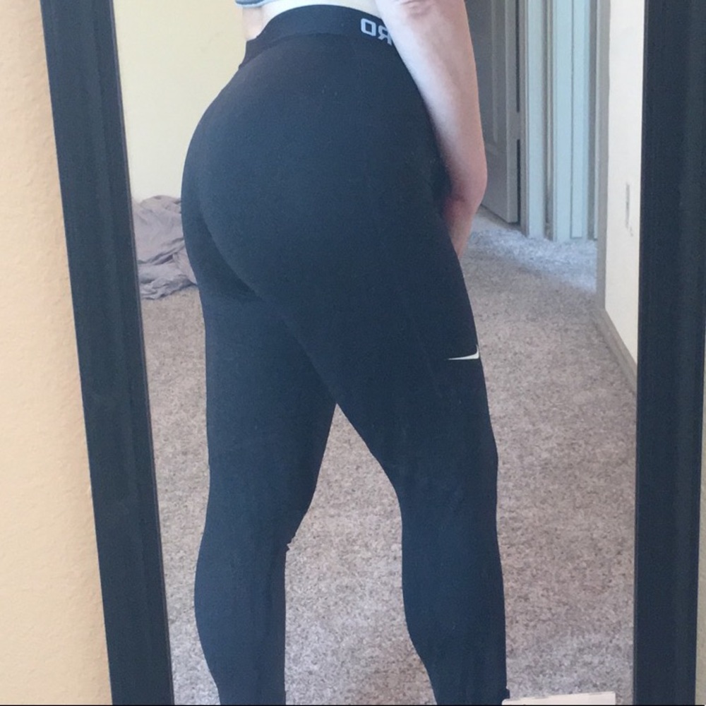 Nike pro leggings NWT